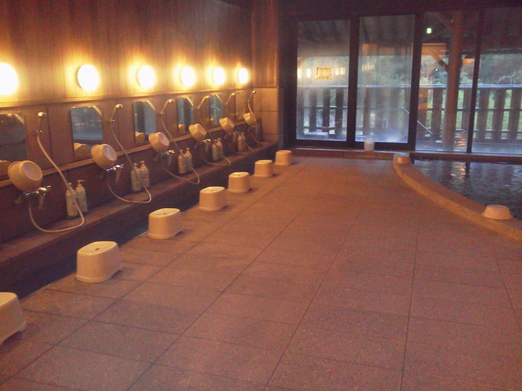 天然温泉白川郷の湯 Hotel Shirakawa  Exterior photo